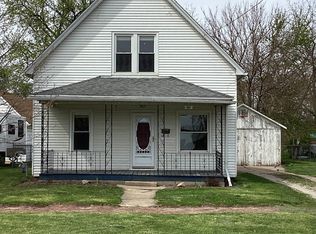 361 W Spruce St, Canton, IL 61520