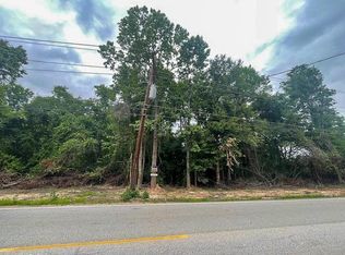 1 Sleepy Hollow Rd, Conroe, TX 77385