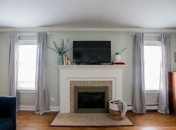4th image of 4612 N Oakland Ave
