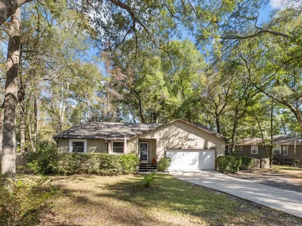 5726 Doonesbury Way, Tallahassee, FL 32303