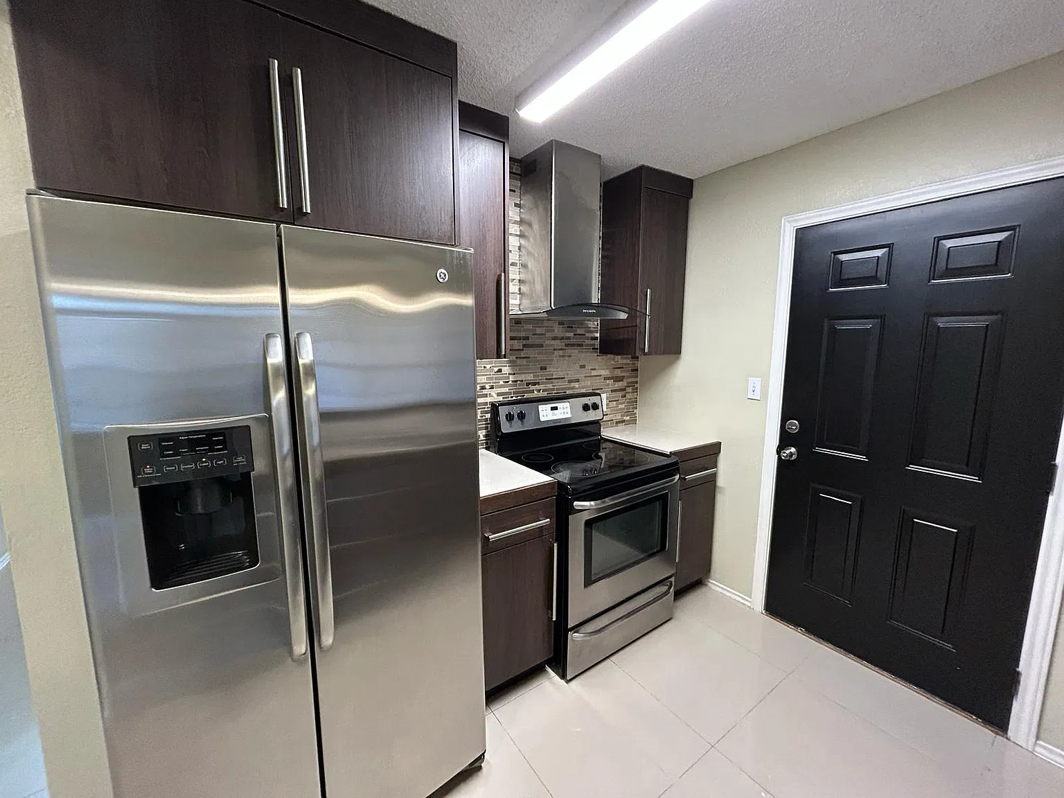 3921 Zinnia - 1 — Photo 2