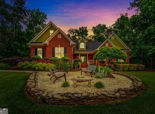 1141 Spring Lake Dr, Bishop, GA 30621