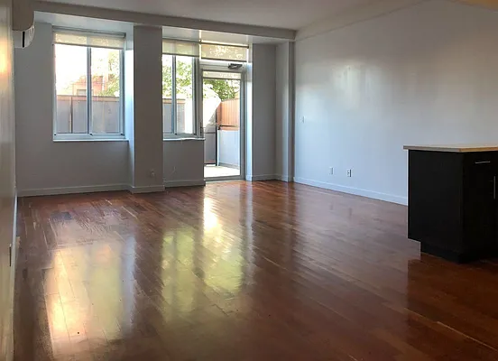 Rented by Kahen Properties | media 29