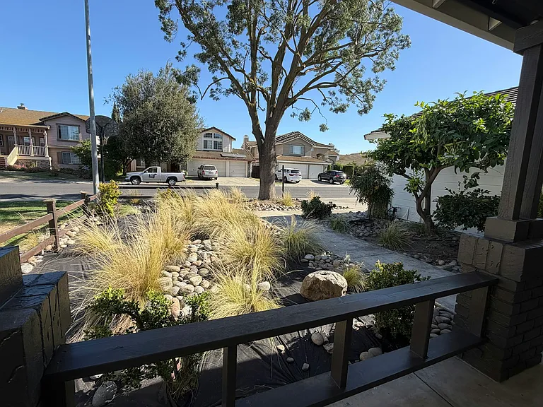 PORCH