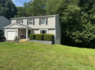 13434 Greenvale Rd, Woodbridge, VA 22192