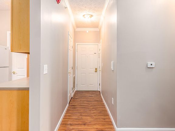4th image of 1157 Fairman Way Unit 109