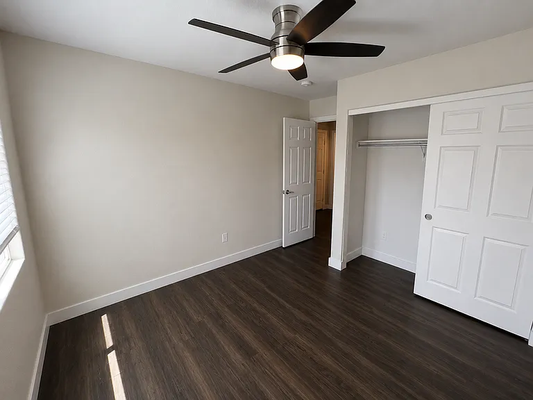 9401 Yellowshale St — Photo 26