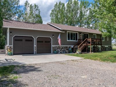 7 W Teal Rd, Big Timber, MT, 59011