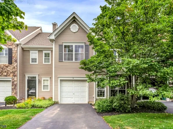 10 Dorchester Dr, Bernards Twp., NJ 07920