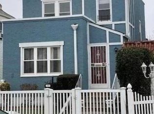 13811 232nd St, Springfield Gardens, NY 11413