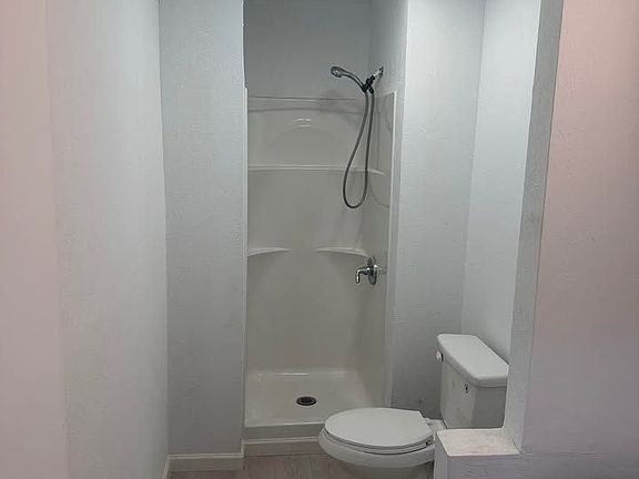 5th image of 2220 N Elm St
