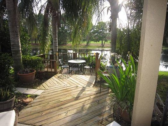 Deck Overlooking Lake