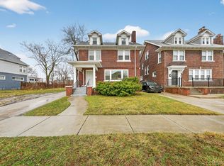 9290 Wildemere St, Detroit, MI 48206