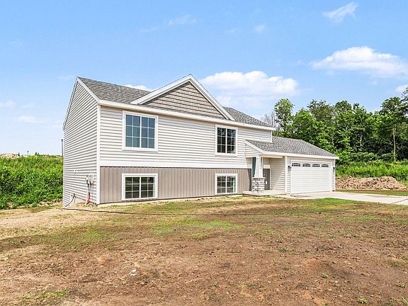 2nd image of 4284 Old Farm Dr