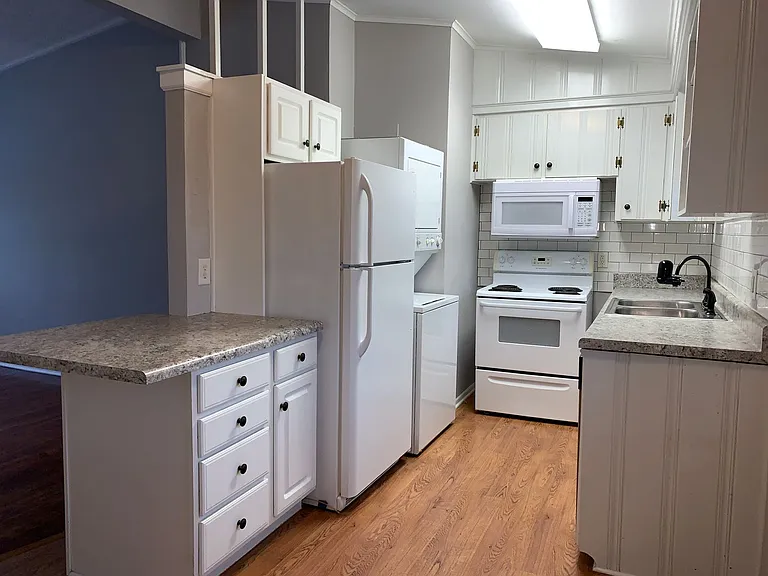 22 Willow Dr — Photo 15