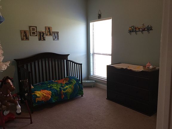 3rd image of 13889 Parkway Dr