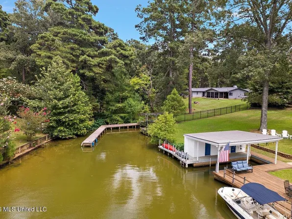 3922 Coker Rd, Madison, MS 39110