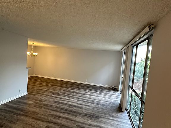 4th image of 611 E Orange Grove Ave APT G