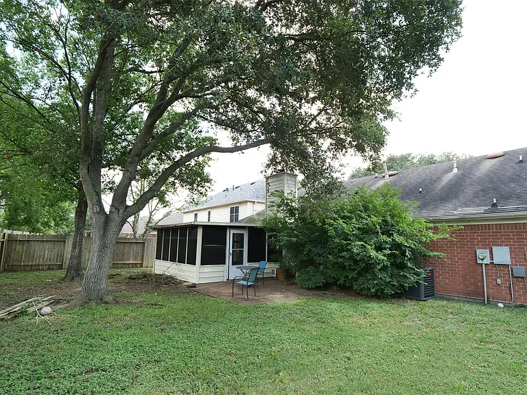 1314 Hollow Ash Ln — Photo 29