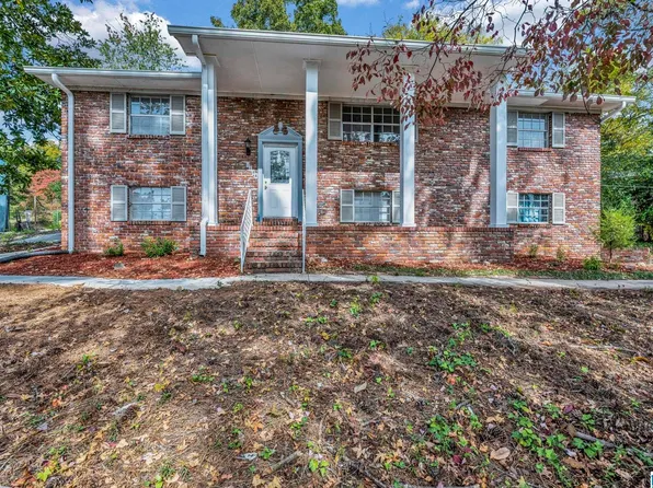 1136 Ware Blvd, Birmingham, AL 35235