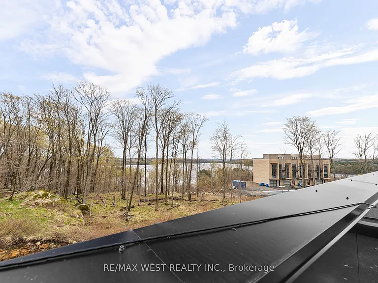 119 Town Line Rd E #D208 — Photo 38