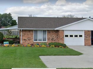 1602 Edgewood Dr, Lima, OH