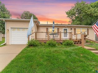 3116 E Claudette Dr, Sioux Falls, SD 57103