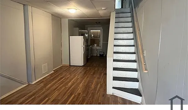 528 N Glover St — Photo 3