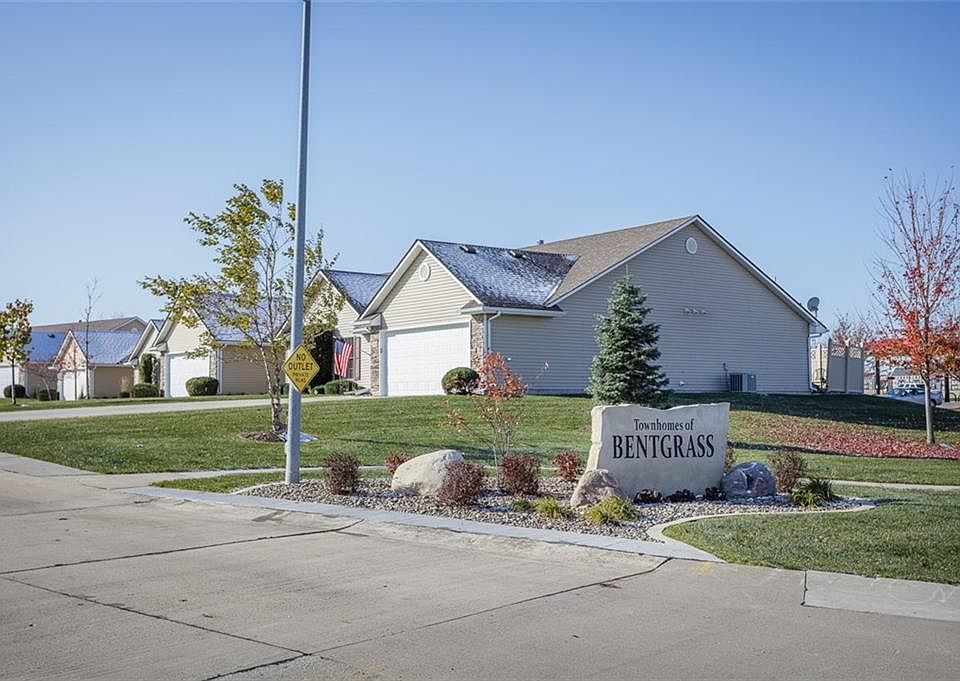 1st image of 3504 NE Bentgrass Ct