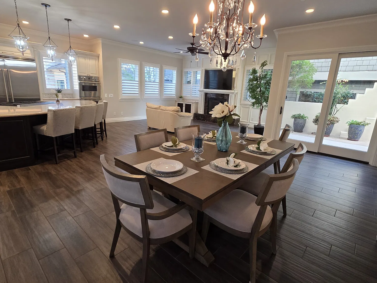 6 bed, 7.5 bath, 5227 sqft, $18,000 — Photo 4
