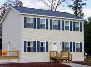 147 Laconia Rd, Tilton, NH 03276