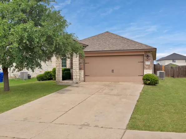 10152 Parker Springs Dr, Waco, TX 76708