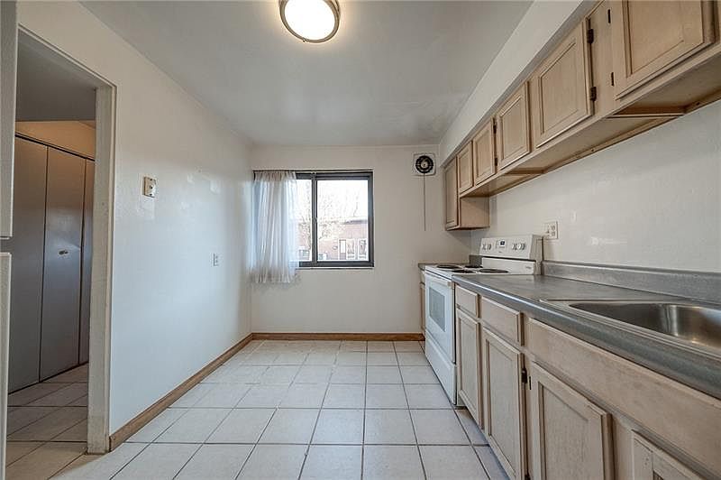 3814 Allendale Cir, Pittsburgh, PA 15204 Zillow