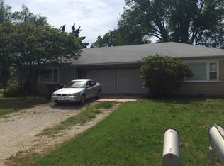 829 Boyd Ave, Newton, KS 67114