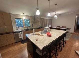 48 Spy Pond Ln #1, Arlington, MA 02474