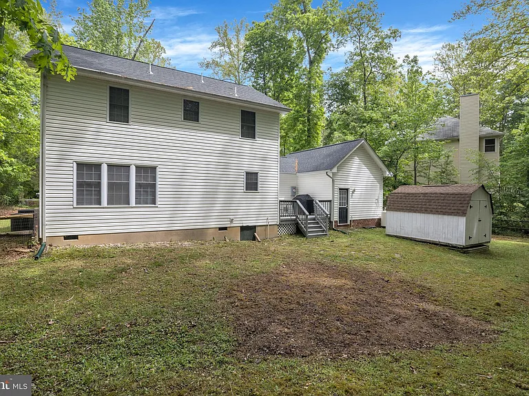 583 Norwich Dr — Photo 37