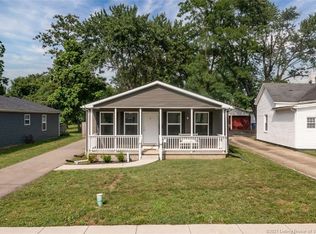 321 Paradise Ave, Sellersburg, IN 47172