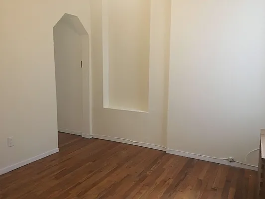 Rented by Landmark Resources | media 10