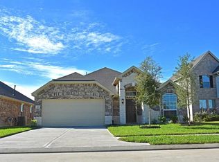 318 American Black Bear Dr, Crosby, TX 77532