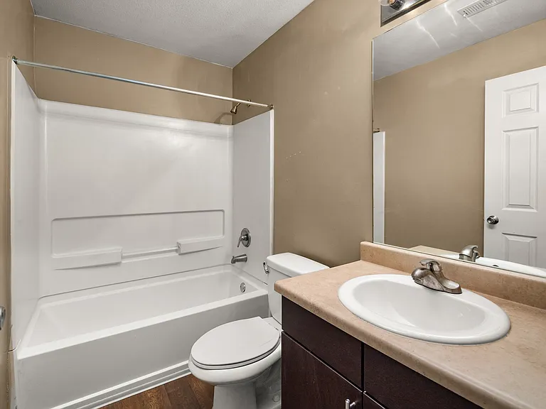 Wesley Trevento Apartments at Lithia Springs — Photo 23