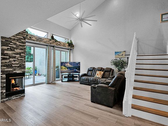 2nd image of 449 S MARINA Drive
