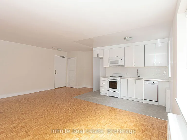 1291 Bayview Ave #303 — Photo 6