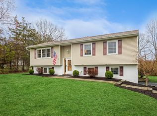 25 Wright Blvd, Hopewell Junction, NY 12533