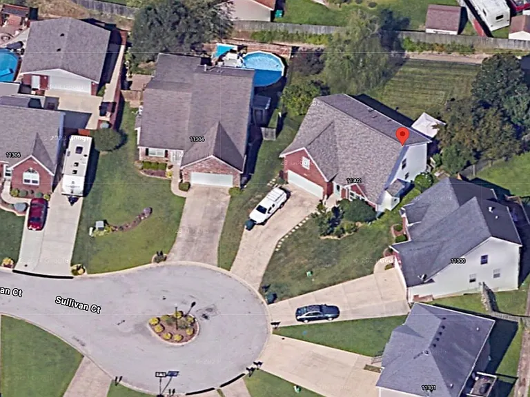 11302 Sullivan Ct — Photo 13