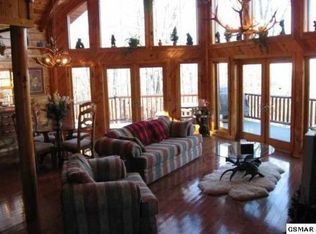 3341 Sugar Maple Loop Rd, Sevierville, TN 37862