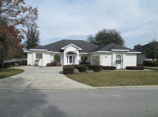 413 Lake Dr, Ocala, FL 34472