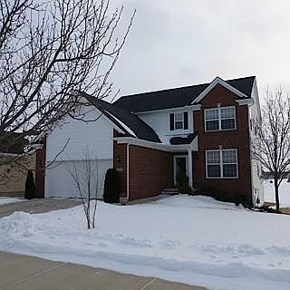1st image of 808 Falcon Dr