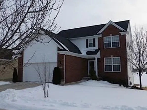 808 Falcon Dr, Dundee, MI 48131