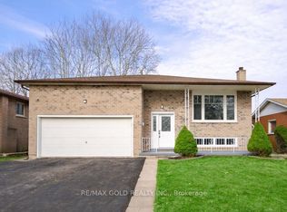 23 Bridlewood Dr, Welland, ON L3C 6J7