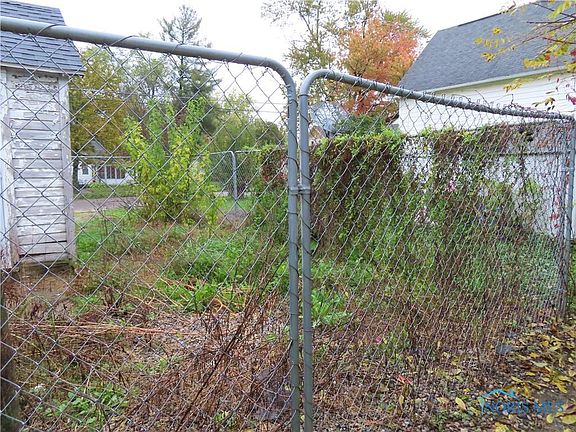5th image of 504 S East Ave